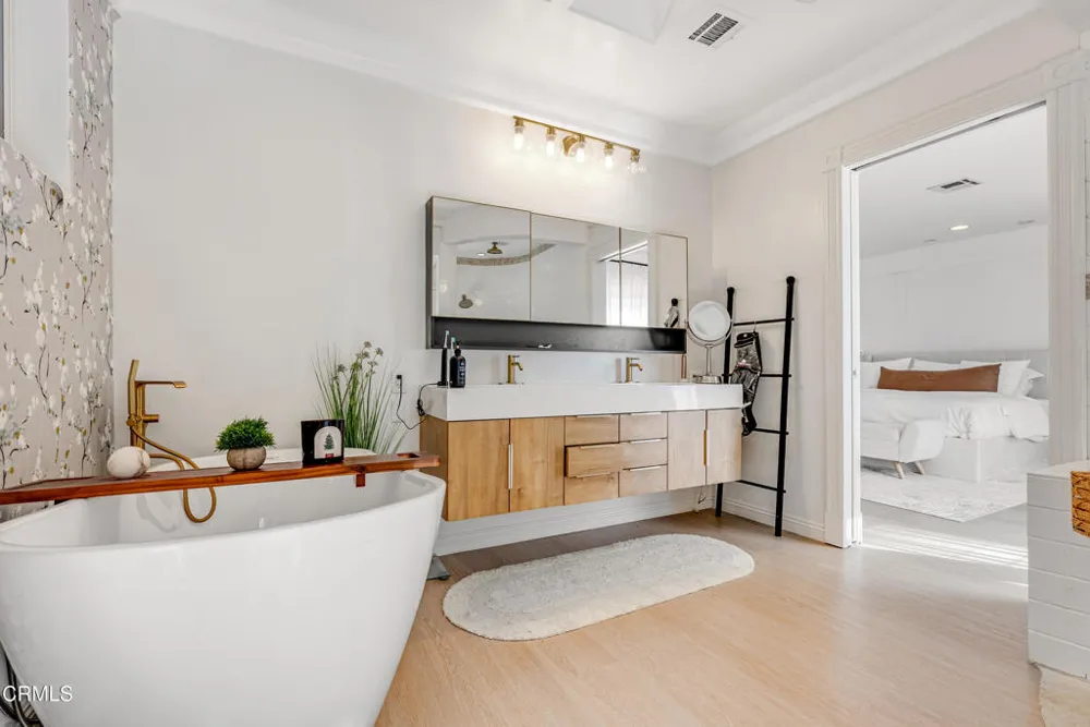 367 S Oak Avenue Pasadena, CA 