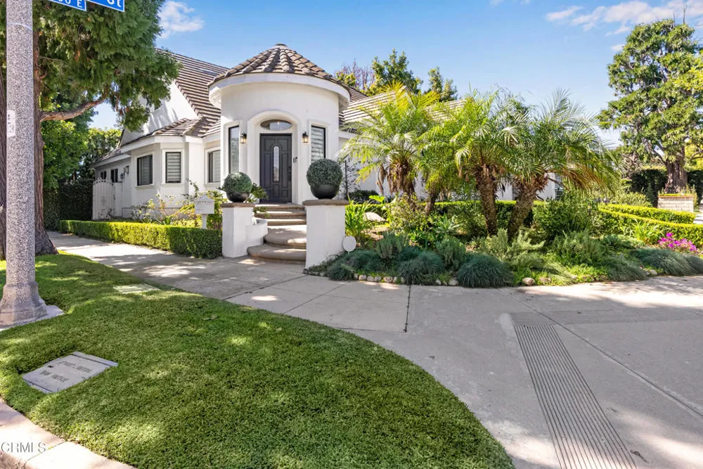 367 S Oak Avenue Pasadena, CA 