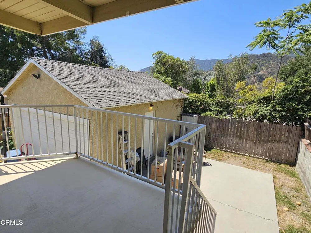 2960 Piedmont Avenue La Crescenta, CA 91214