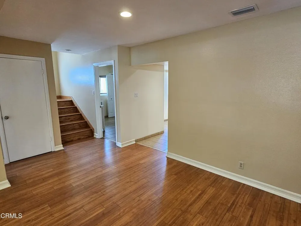 2960 Piedmont Avenue La Crescenta, CA 91214