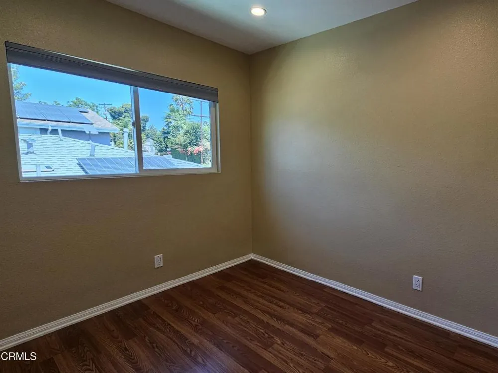 2960 Piedmont Avenue La Crescenta, CA 91214