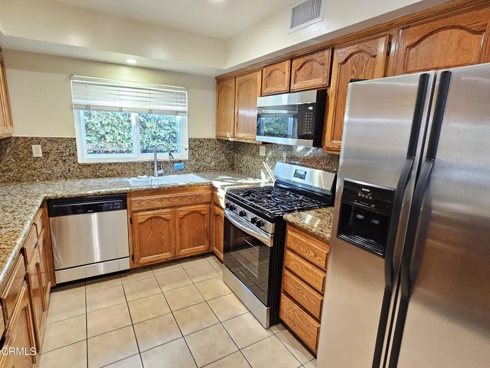 2960 Piedmont Avenue La Crescenta, CA 91214