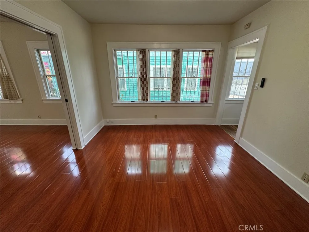 5158 Franklin Avenue Los Angeles, CA 90027