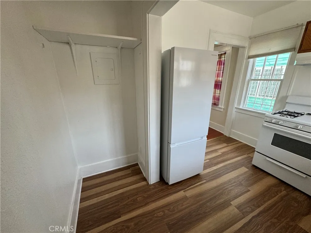 5158 Franklin Avenue Los Angeles, CA 90027