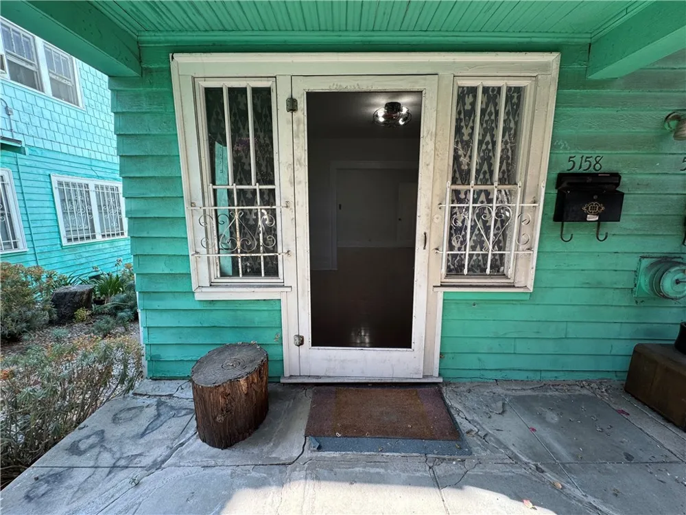 5158 Franklin Avenue Los Angeles, CA 90027
