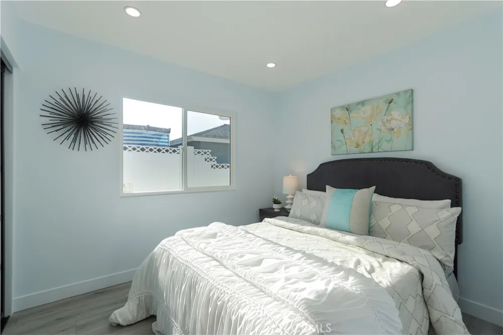 8363 Palais Stanton, CA 90680
