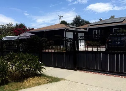 3914 Hornbrook