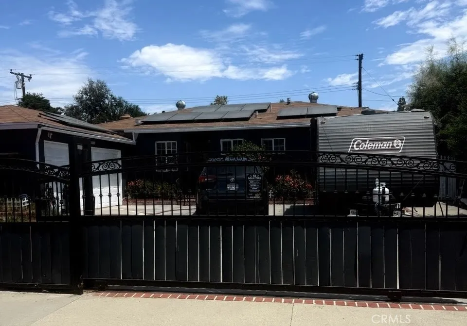 3914 Hornbrook Baldwin Park, CA 91706