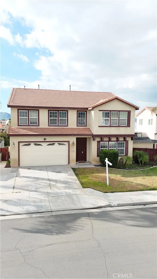176 Nightfall San Jacinto, CA 92582