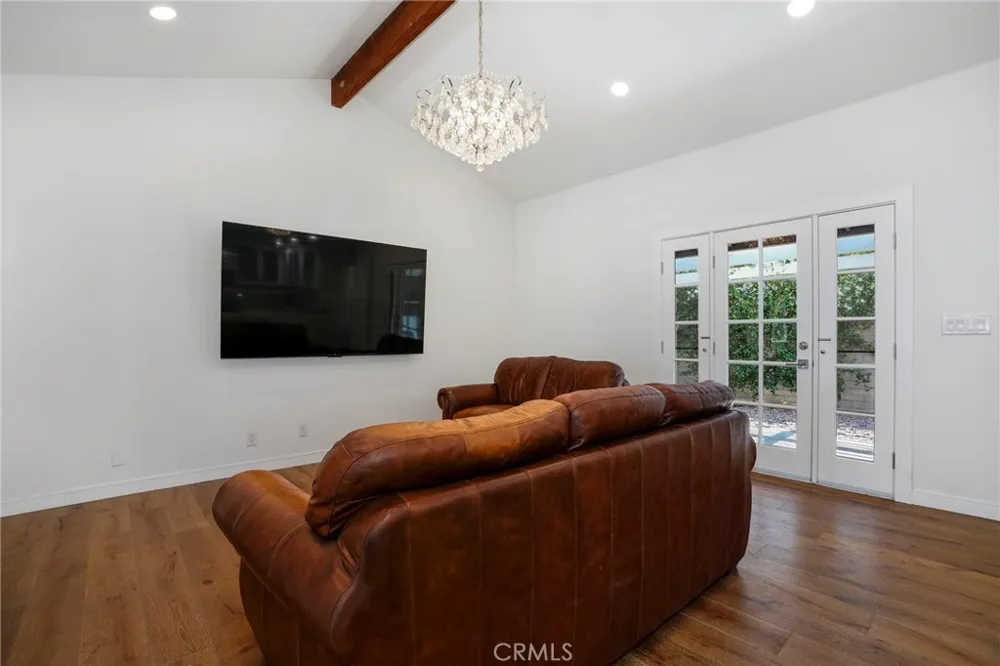 308 Jeffries Avenue Monrovia, CA 91016