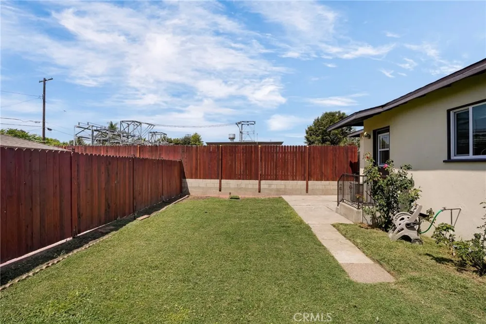308 Jeffries Avenue Monrovia, CA 91016