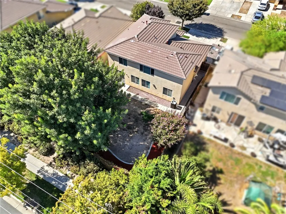 3125 W Delta Visalia, CA 93291