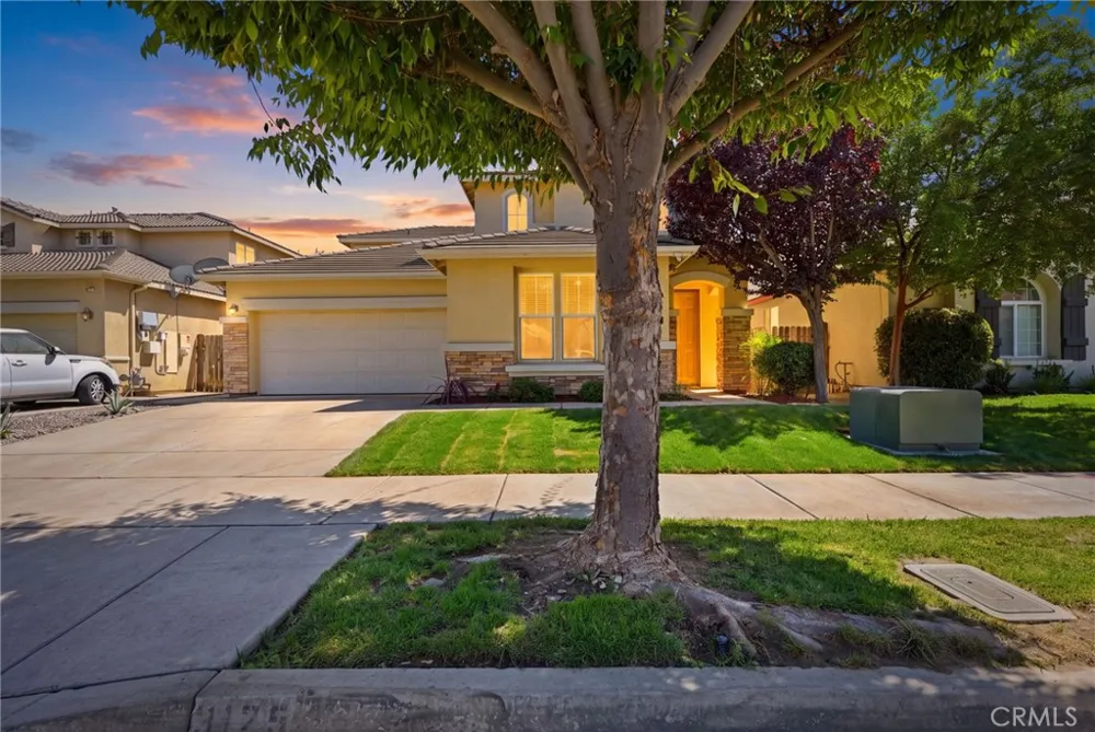 3125 W Delta Visalia, CA 93291