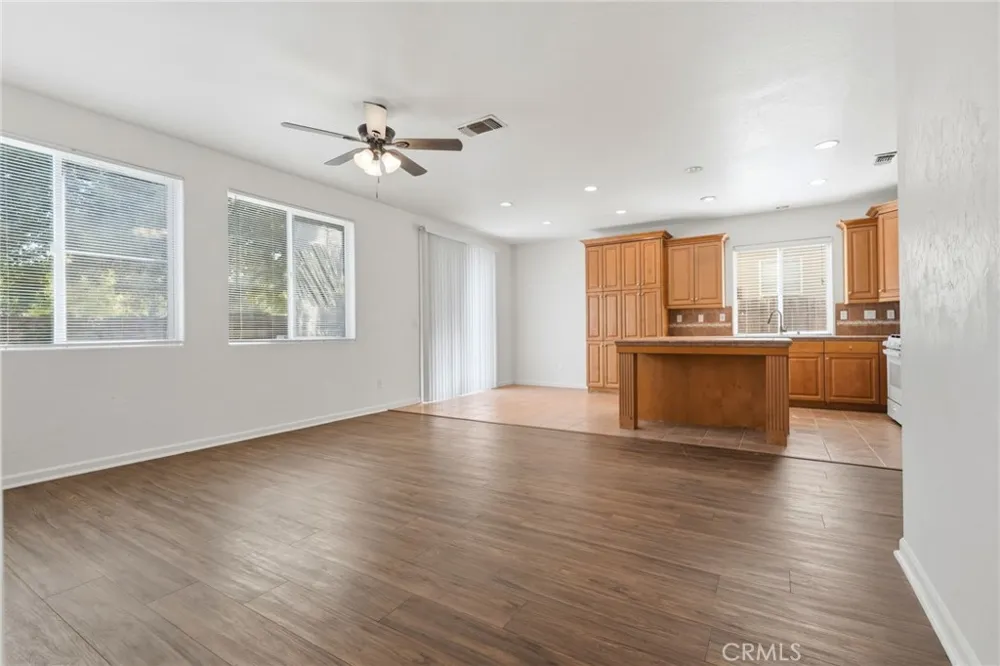 3125 W Delta Visalia, CA 93291
