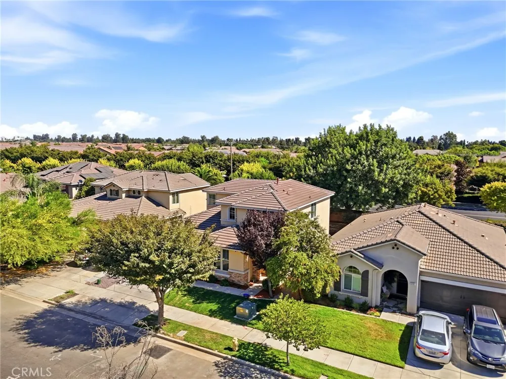 3125 W Delta Visalia, CA 93291