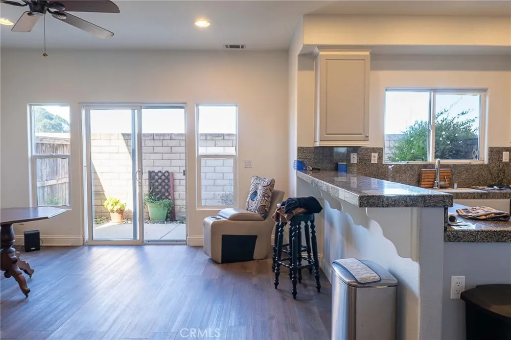 2327 Westbury Santa Maria, CA 93455