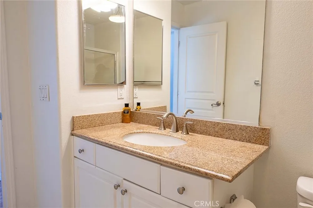 2327 Westbury Santa Maria, CA 93455