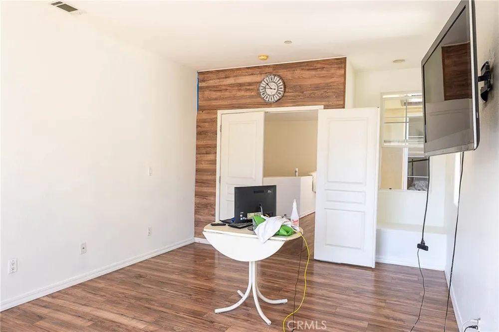 2327 Westbury Santa Maria, CA 93455