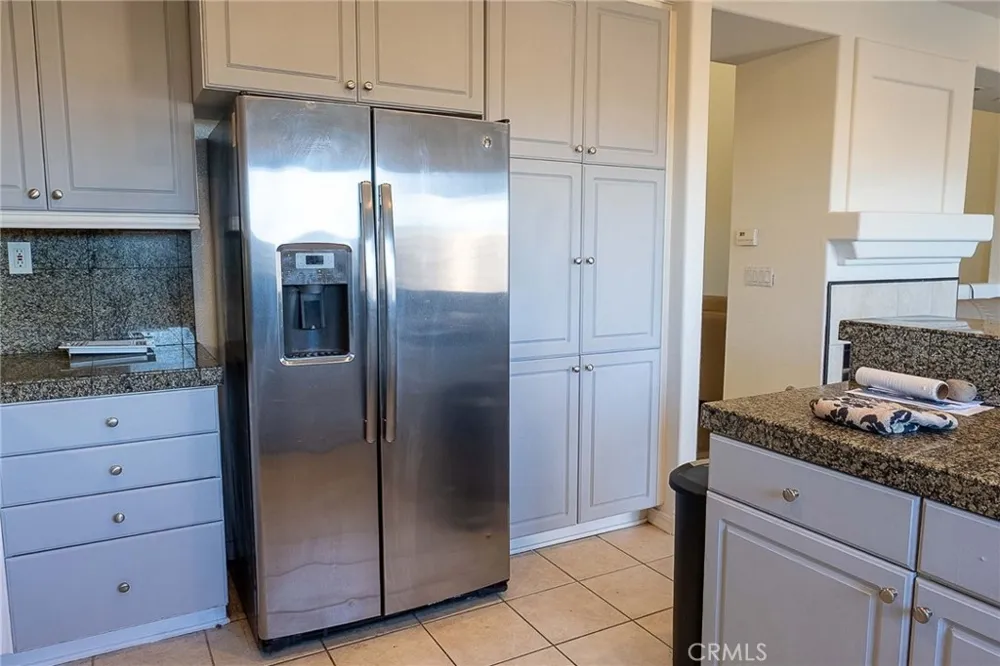 2327 Westbury Santa Maria, CA 93455