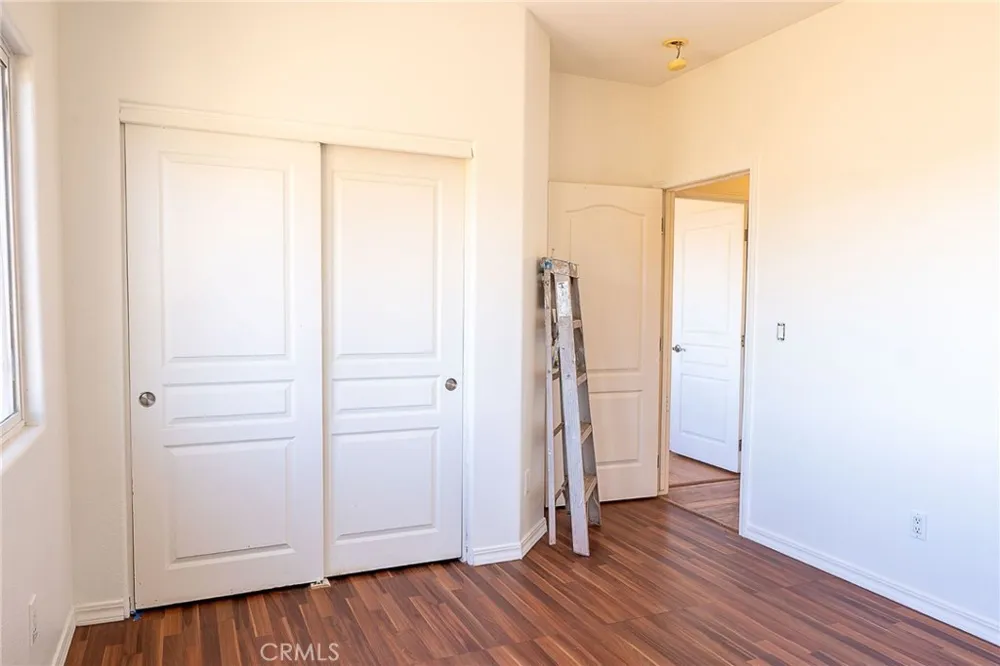 2327 Westbury Santa Maria, CA 93455