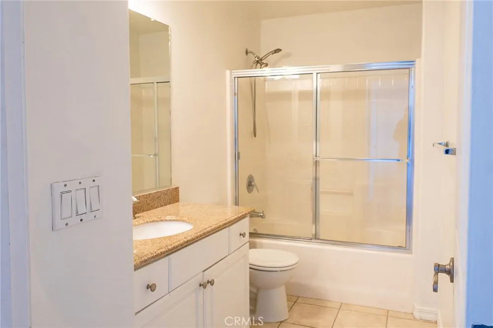 2327 Westbury Santa Maria, CA 93455