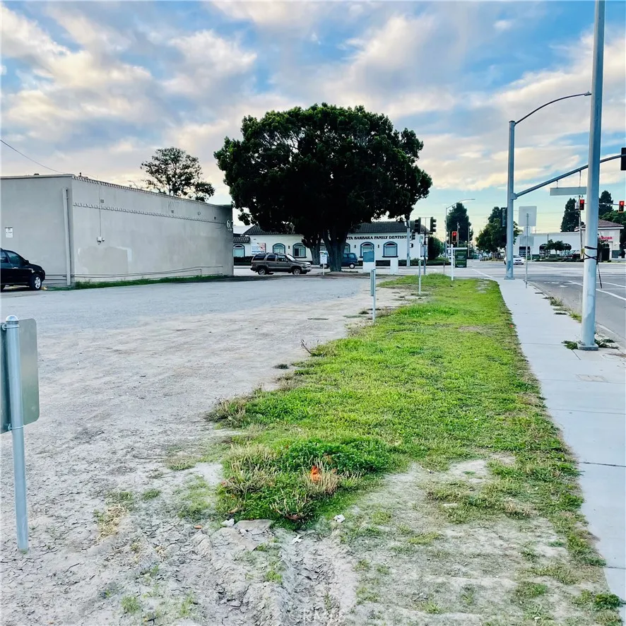 Main Street Santa Maria, CA 93454