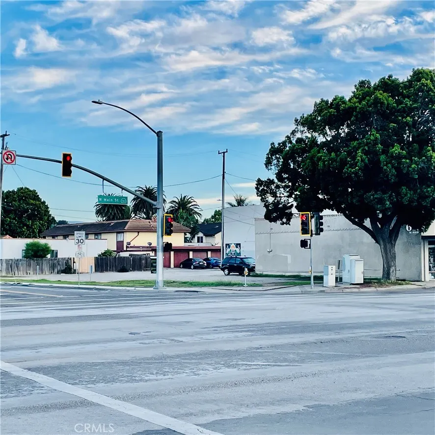 Main Street Santa Maria, CA 93454
