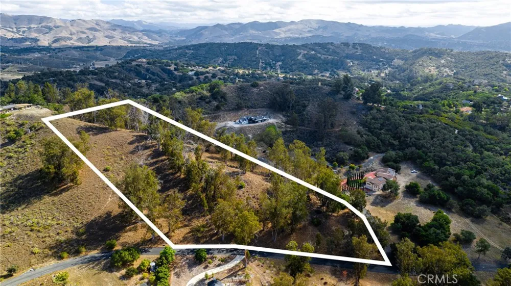 1375 Sugar Bush Court Arroyo Grande, CA 93420