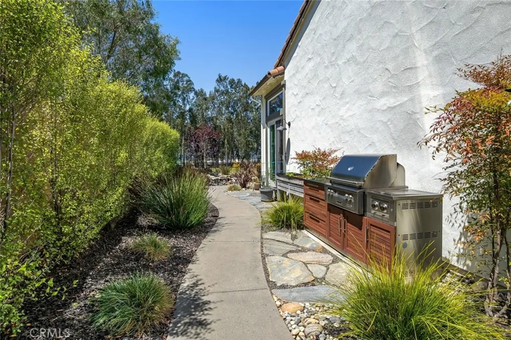 1958 Eucalyptus Road Nipomo, CA 93444