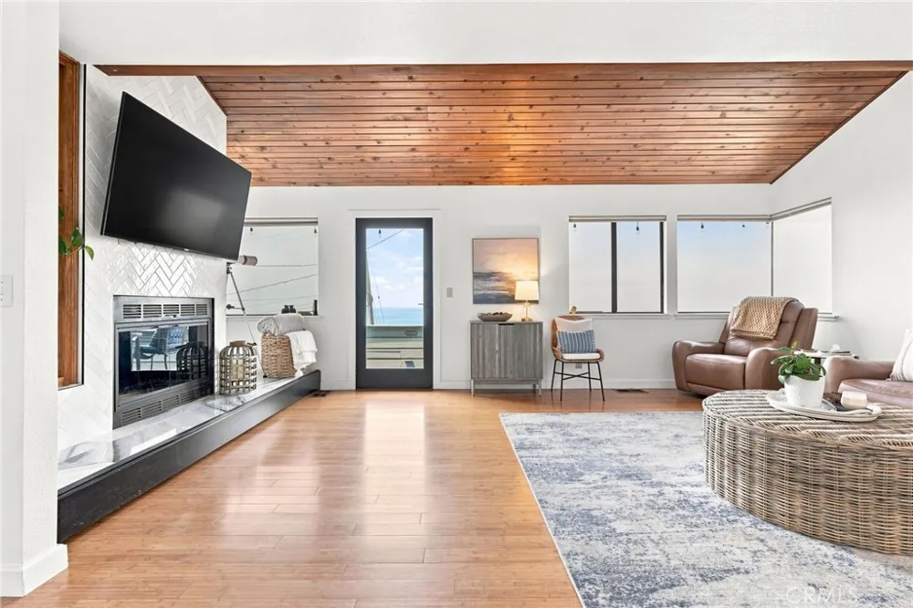 2630 Maple Avenue Morro Bay, CA 93442