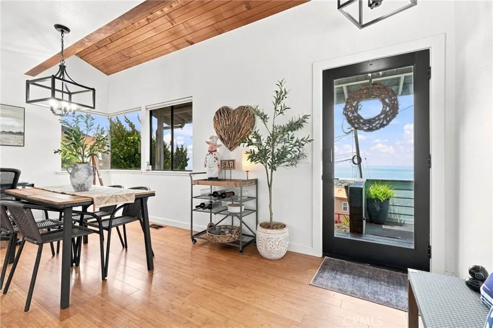 2630 Maple Avenue Morro Bay, CA 93442