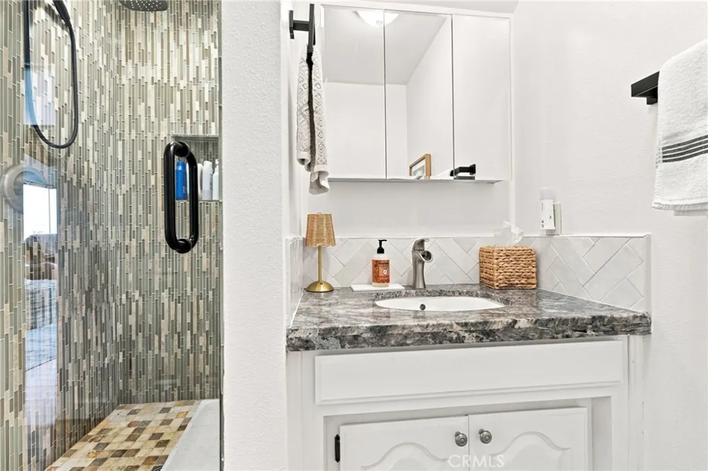 2630 Maple Avenue Morro Bay, CA 93442
