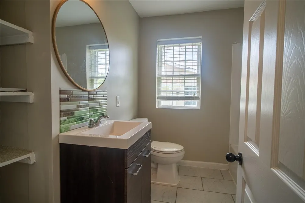 204 S Spurr St Florence, AL 35630