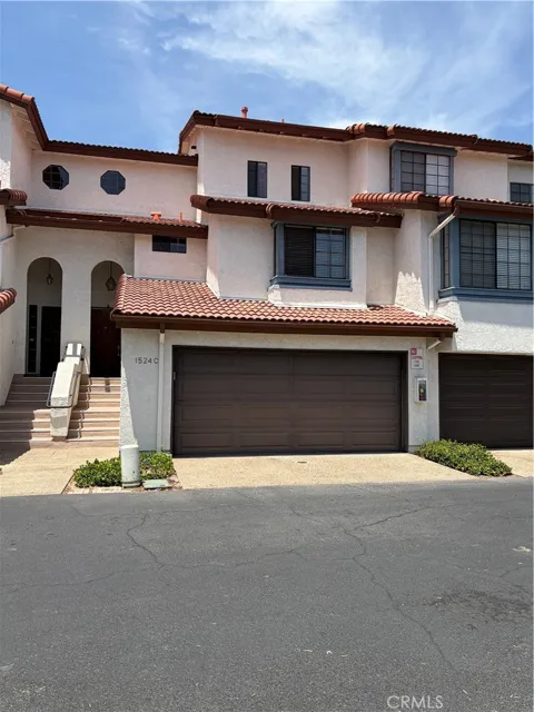 1524 Apache Drive #C