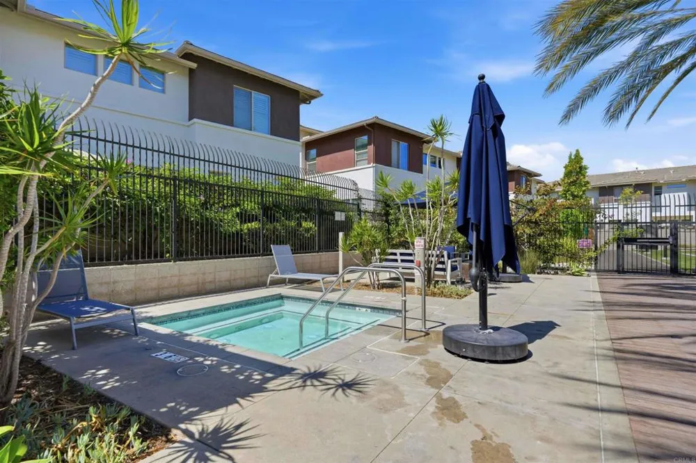 2055 Foxtrot Loop #1 Chula Vista, CA 91915