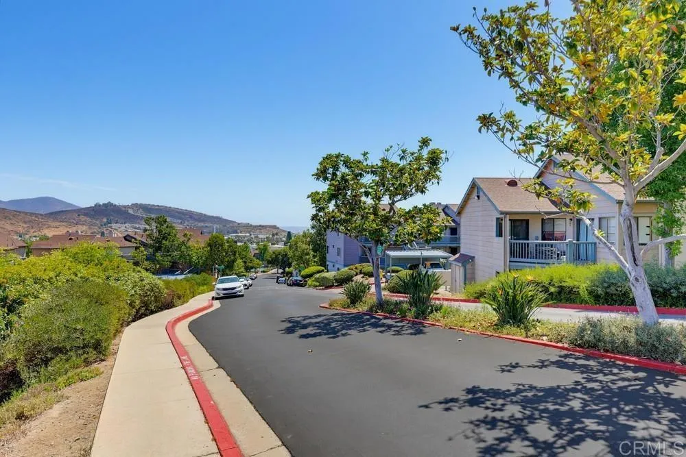 3045 Blue Oak Court Spring Valley, CA 91978
