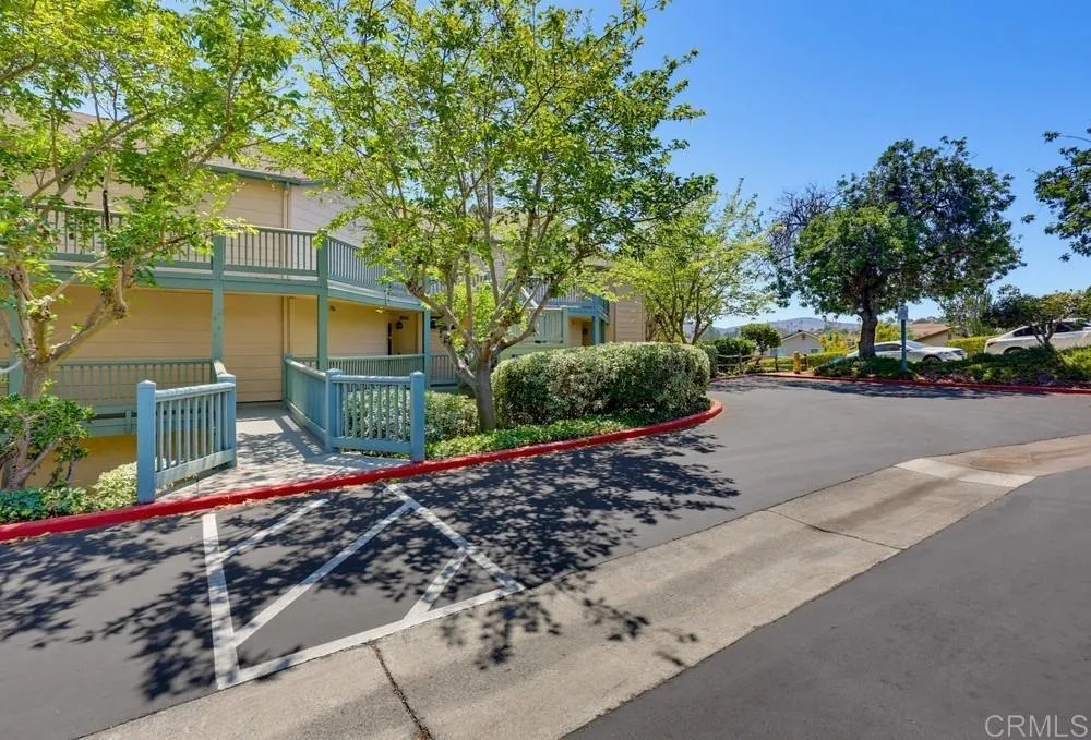 3045 Blue Oak Court Spring Valley, CA 91978