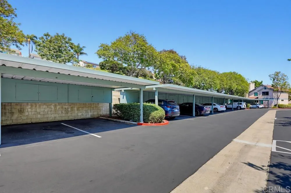 3045 Blue Oak Court Spring Valley, CA 91978