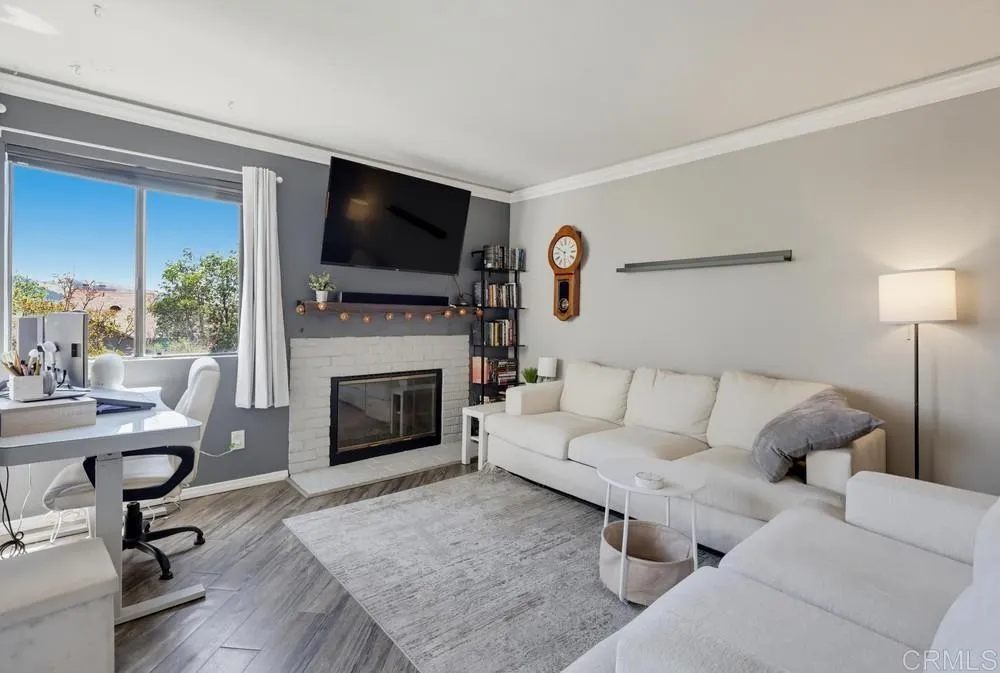 3045 Blue Oak Court Spring Valley, CA 91978