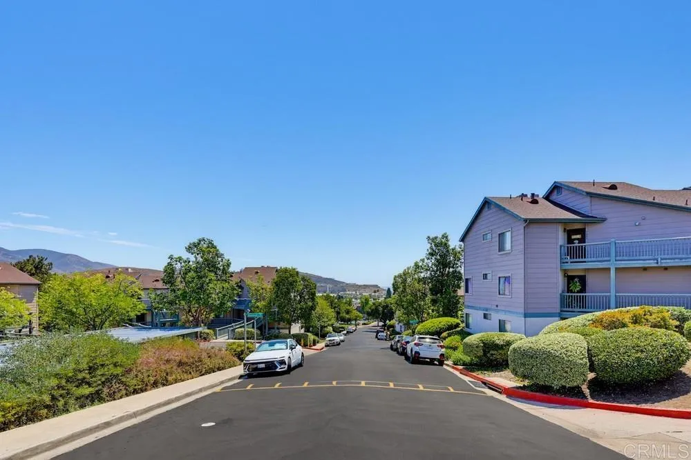 3045 Blue Oak Court Spring Valley, CA 91978