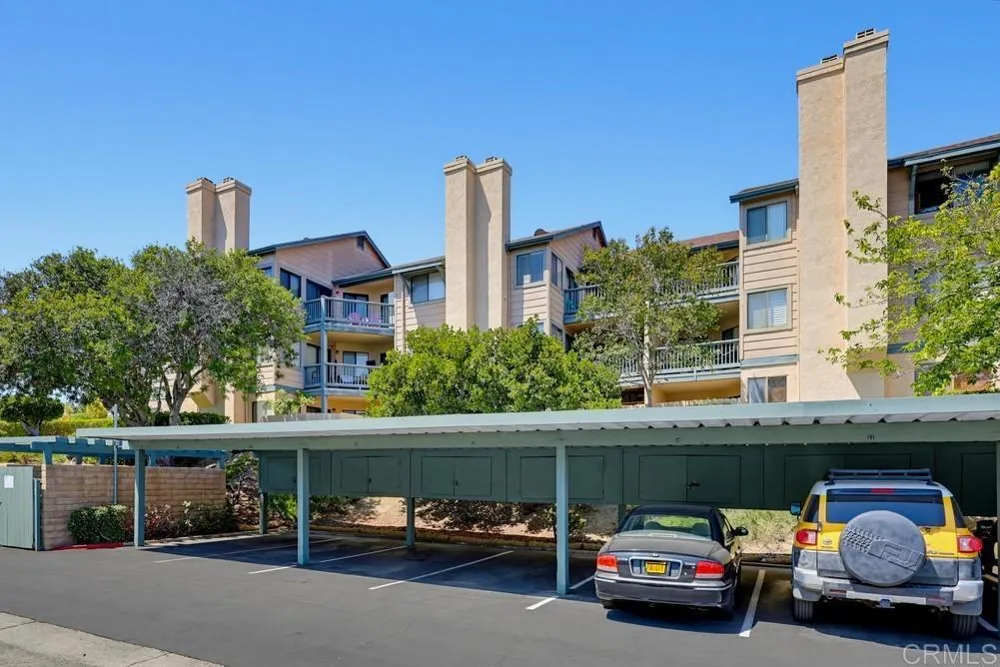 3045 Blue Oak Court Spring Valley, CA 91978