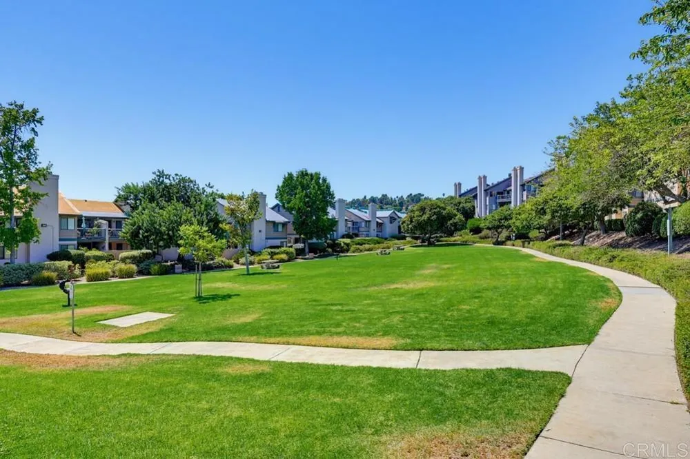 3045 Blue Oak Court Spring Valley, CA 91978