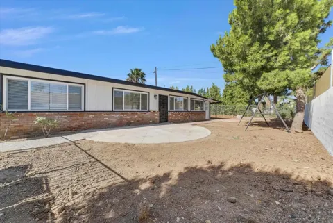 4860 Crestview Drive