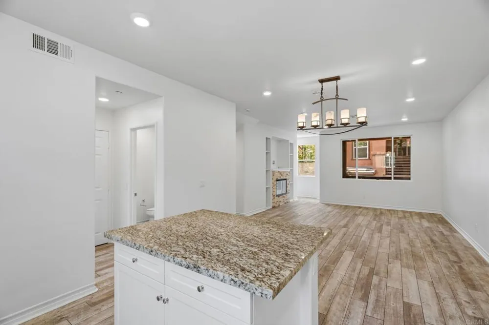 2890 Silver Medal Road #6 Chula Vista, CA 91915