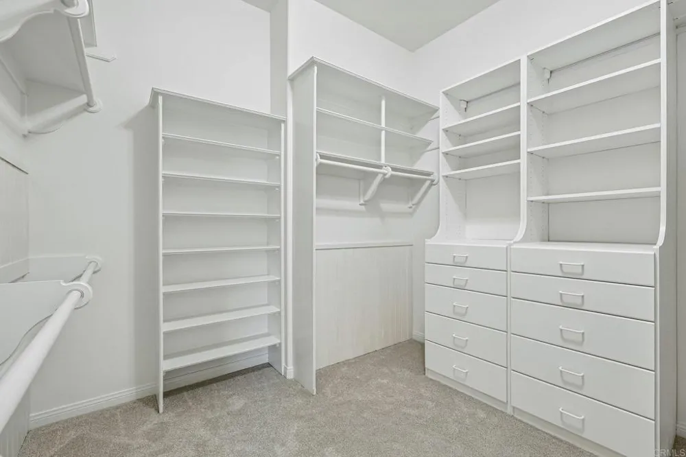 17572 Via Loma Drive Poway, CA 92064