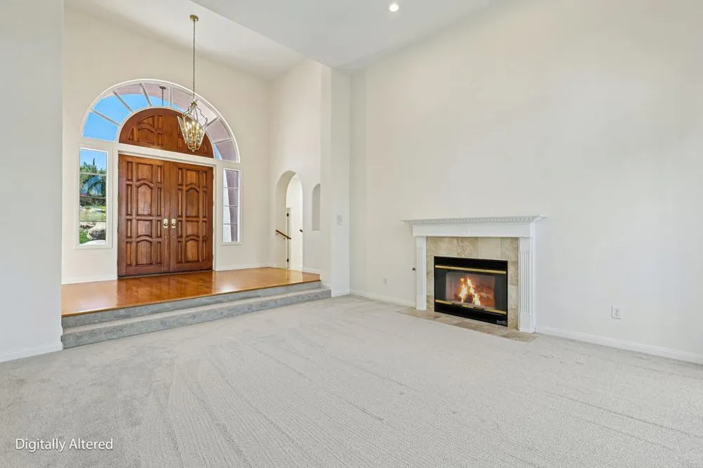 17572 Via Loma Drive Poway, CA 92064