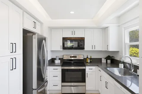 3621 Vista Campana S #77