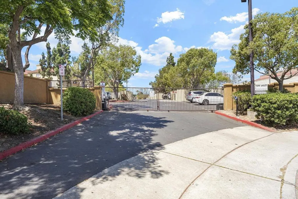 2036 Coolidge Street #84 San Diego, CA 92111