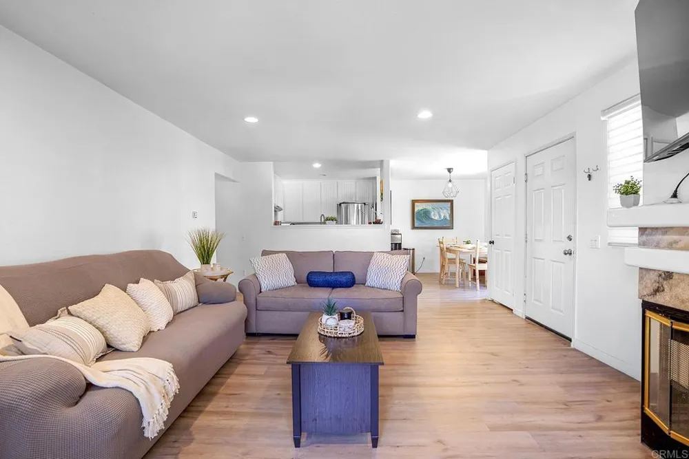 2036 Coolidge Street #84 San Diego, CA 92111