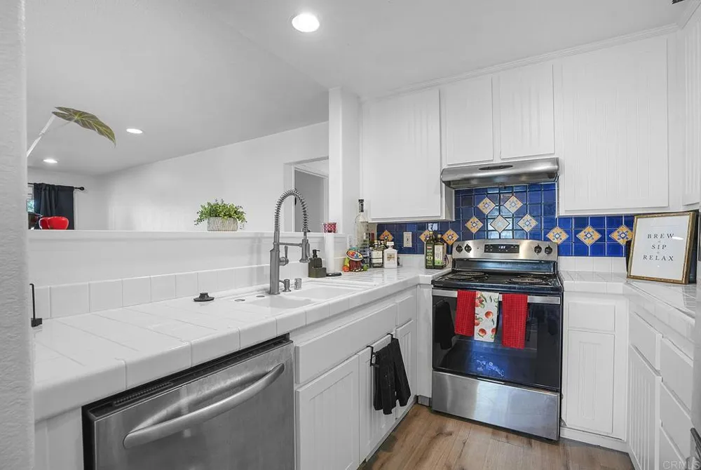 2036 Coolidge Street #84 San Diego, CA 92111